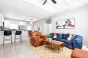 Positano - ✨Cozy & Stylish✨ 3bed/2bath Apt