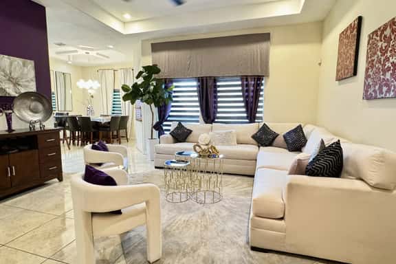 ✨Monaco House ✨ Lux & Modern 3BR/2BA ✨ Perfect for Big Families - Image 1